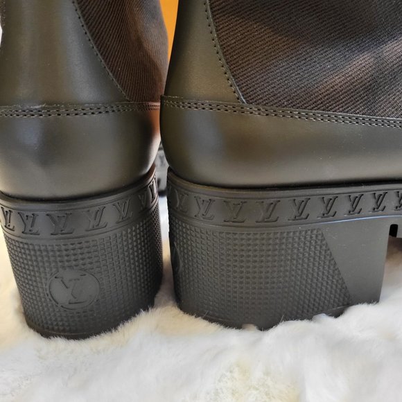 Louis Vuitton Desert Platform Laureate Boots - Picture 9 of 9